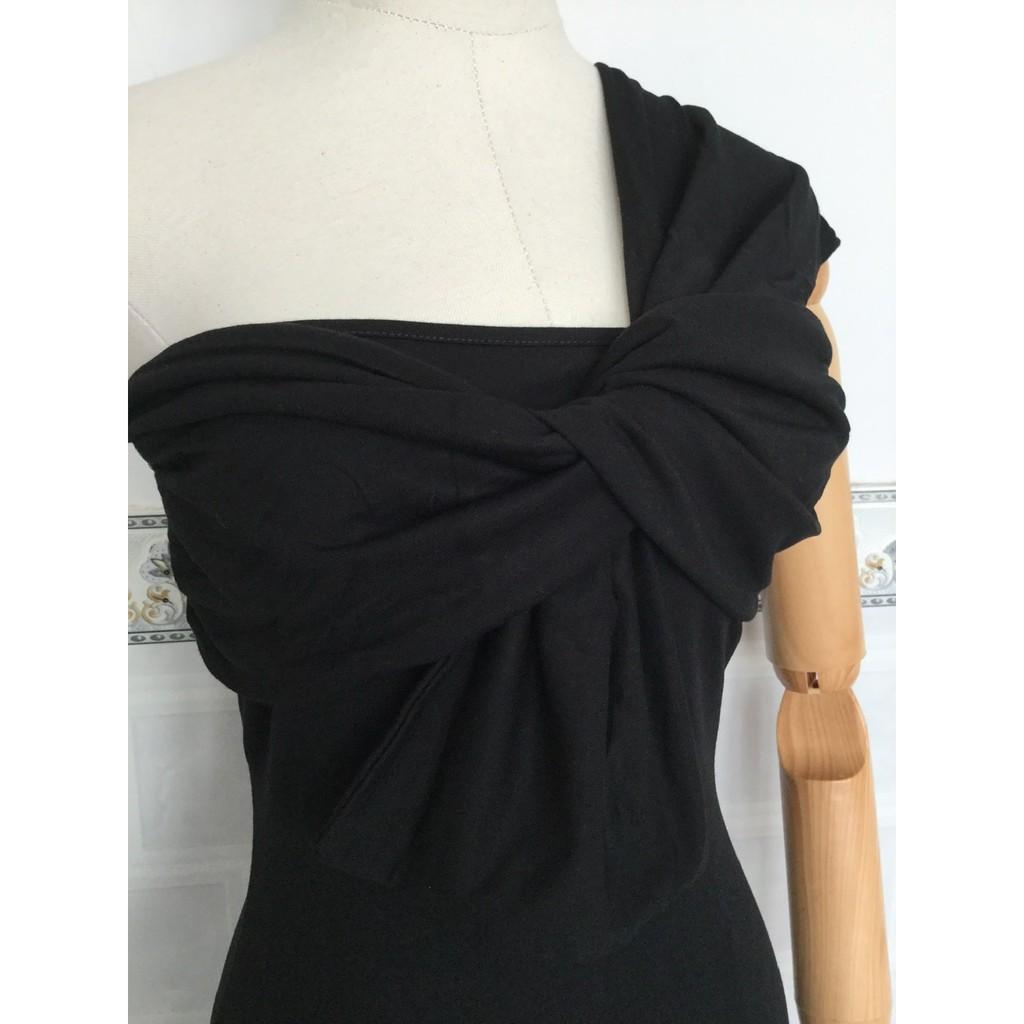 Đầm thun đuôi cá xoắn ngực