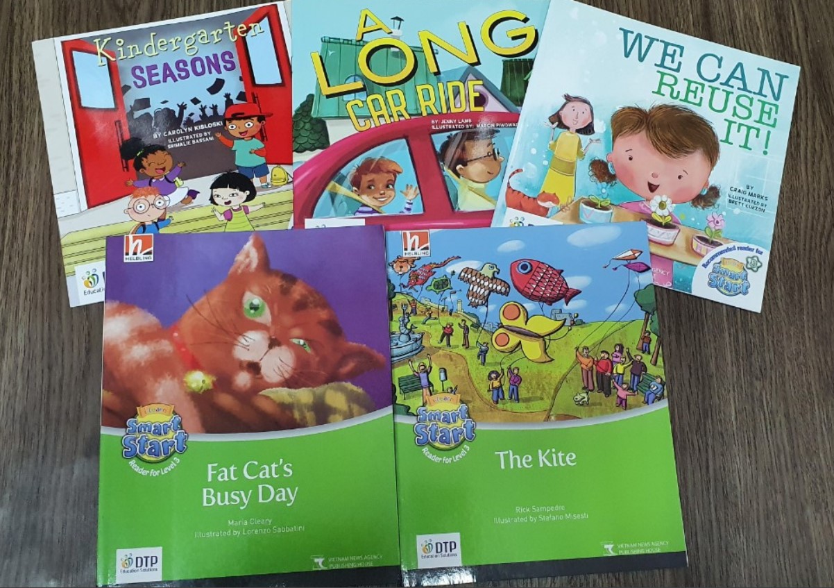 Combo 5 truyện đọc ISS Readers 3: A Long Car Ride, Kindergarten Seasons, We Can Reuse It!, Fat Cat's Busy Day, The Kite