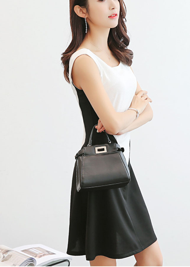 Đầm xòe công sở phối màu DCS02