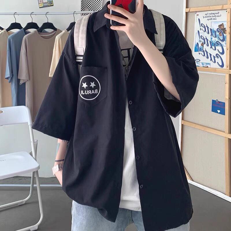 Hình ảnh Áo Sơ Mi Tay Lỡ Unisex Form Rộng Mặt Sao Nam Nữ Oversized Kaki Phong Cách Hàn Quốc Ulzzang