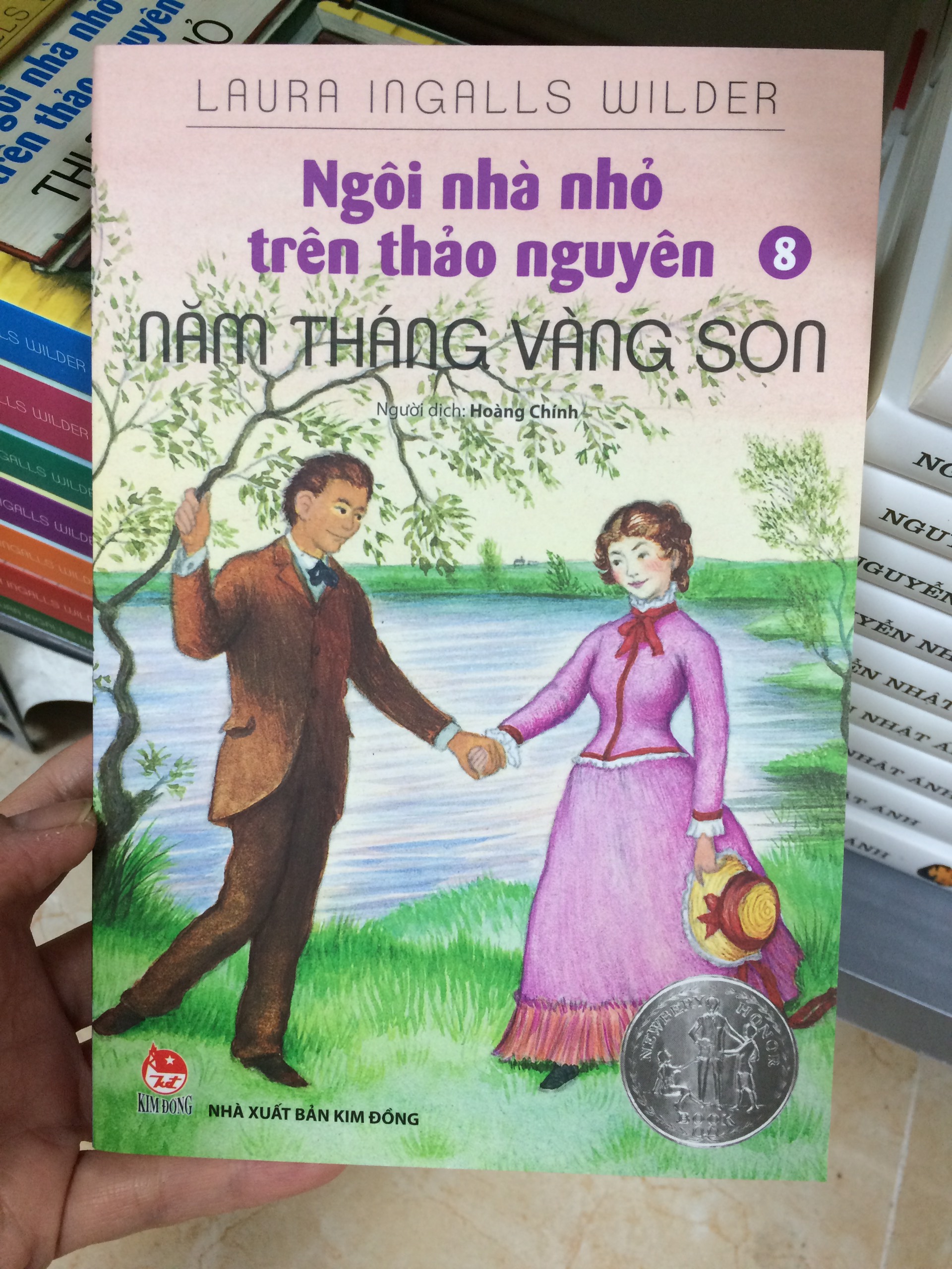 NGÔI NHÀ NHỎ TRÊN THẢO NGUYÊN - TẬP 8 - NĂM THÁNG VÀNG SON