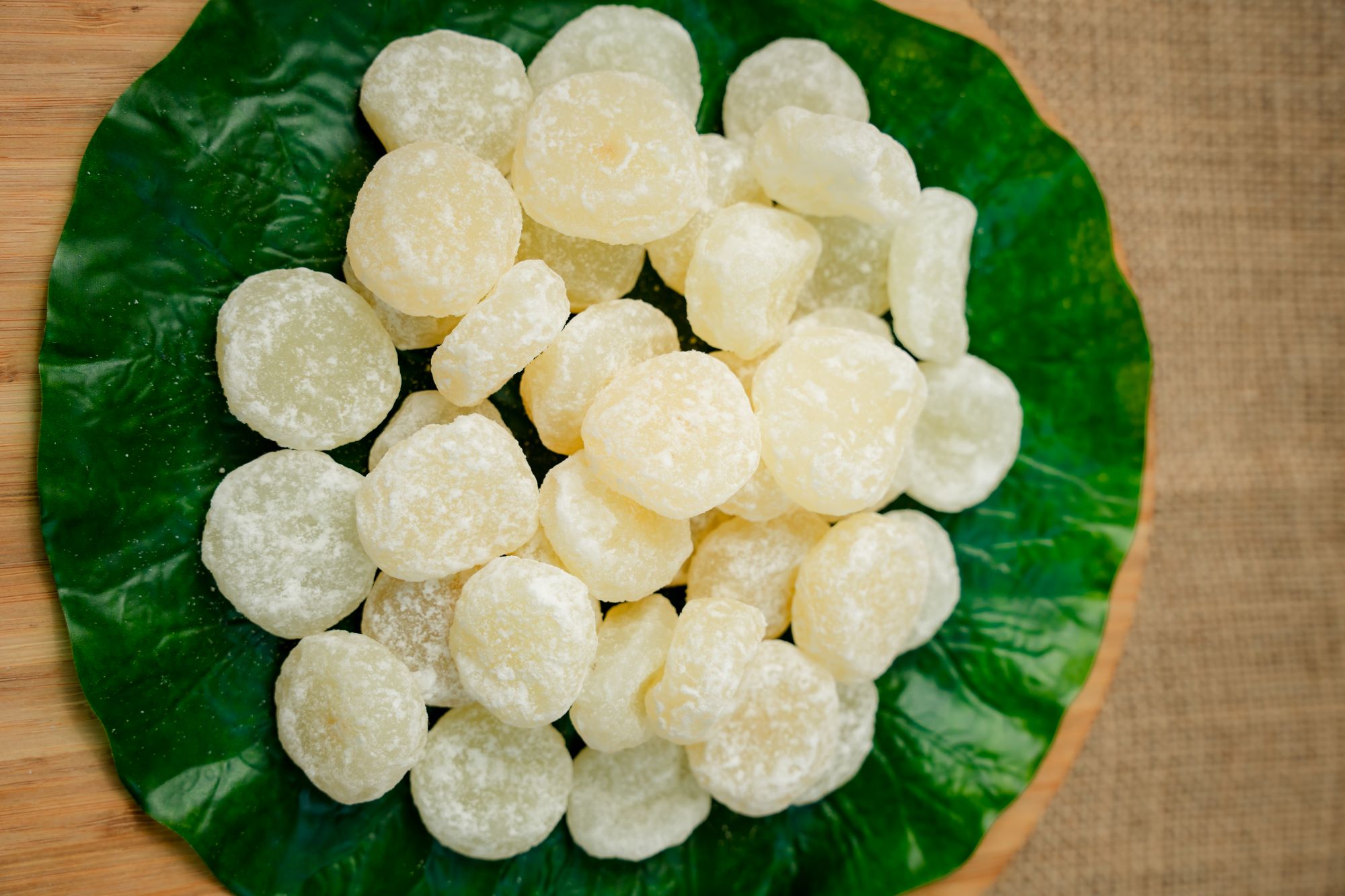 MỨT CỦ NĂNG THÀNH LONG GÓI 200G/ 500G