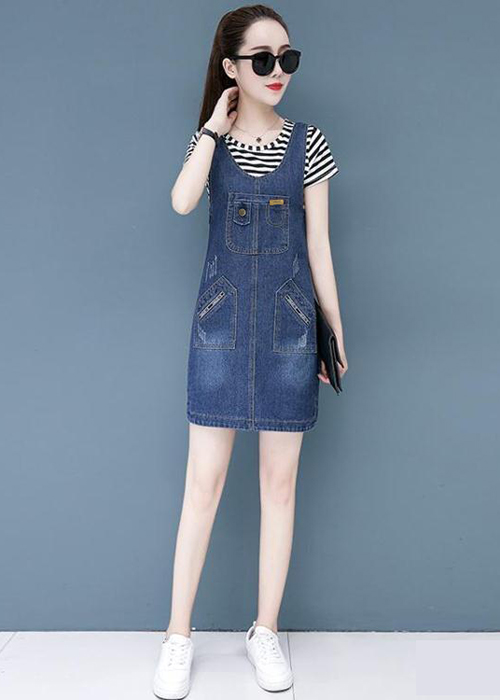 Đầm Yếm Jean Nữ Wash Cào Thêu Logo Thời Trang