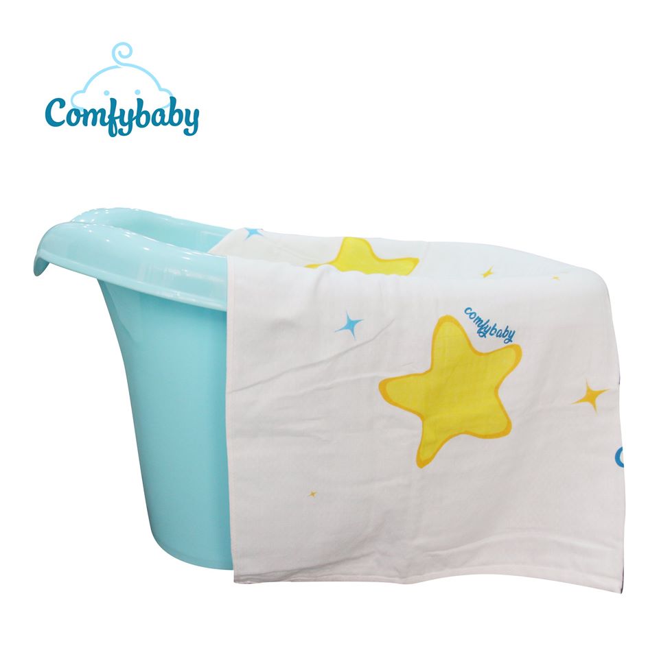 Khăn Tắm Em Bé Cao Cấp Comfybaby, Khăn Cotton Siêu Mềm (60x120Cm) Tặng Khẩu Trang - Màu Ngẫu Nhiên