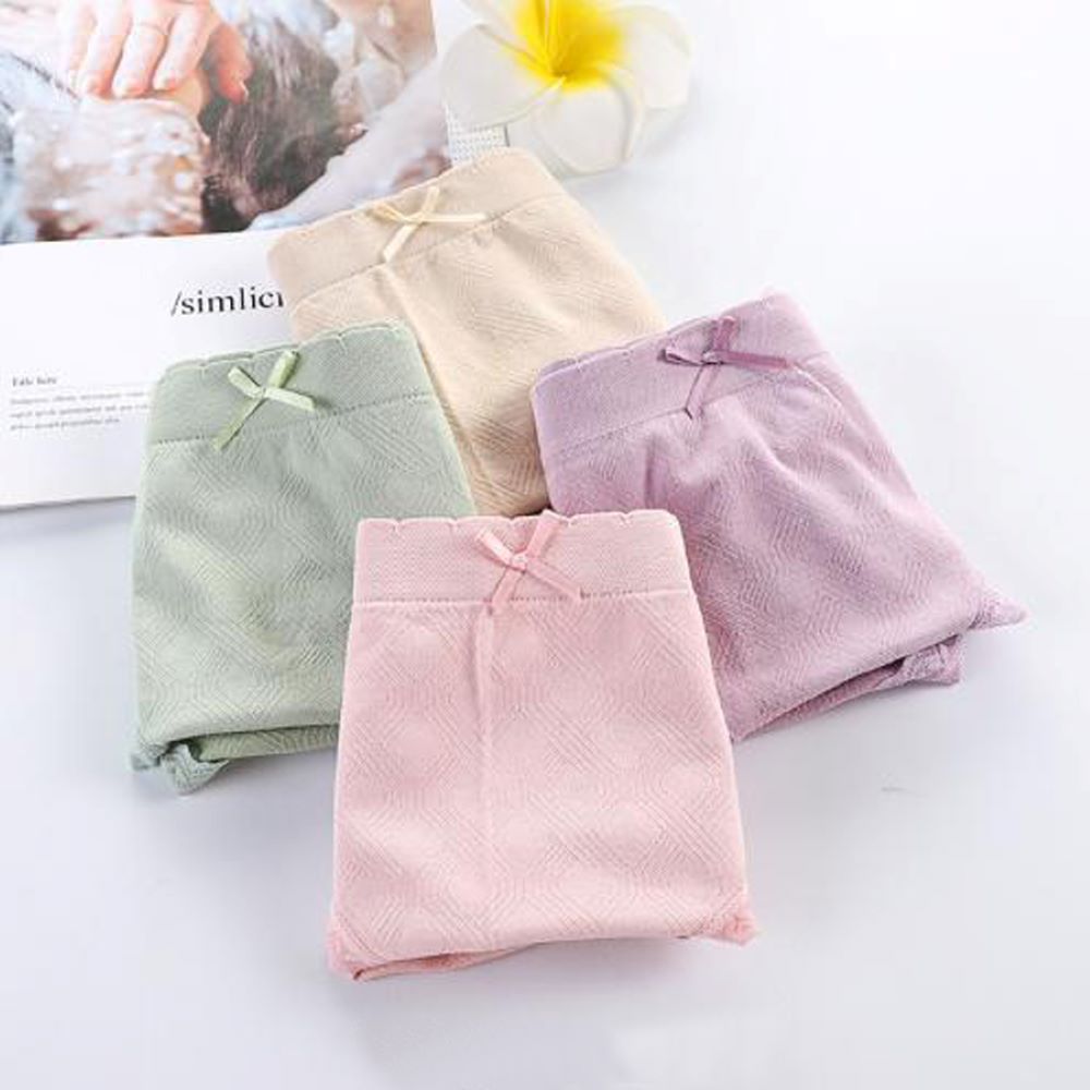 Combo 4 Quần lót nữ cotton sợi kháng khuẩn siêu co dãn phối viền ren QL8 Freesize giao màu ngẫu nhiên tặng 3 mặt nạ