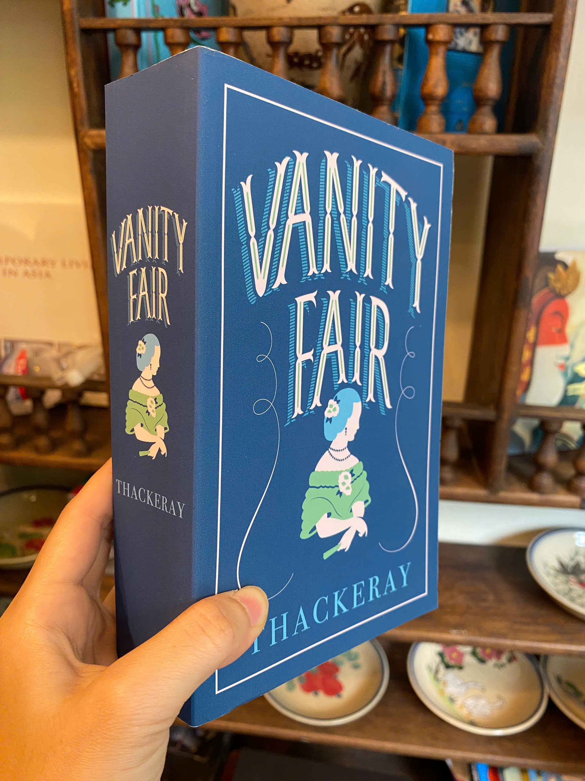 Sách - Vanity Fair (Alma Classics Evergreens) by William Makepeace Thackeray | English Classics