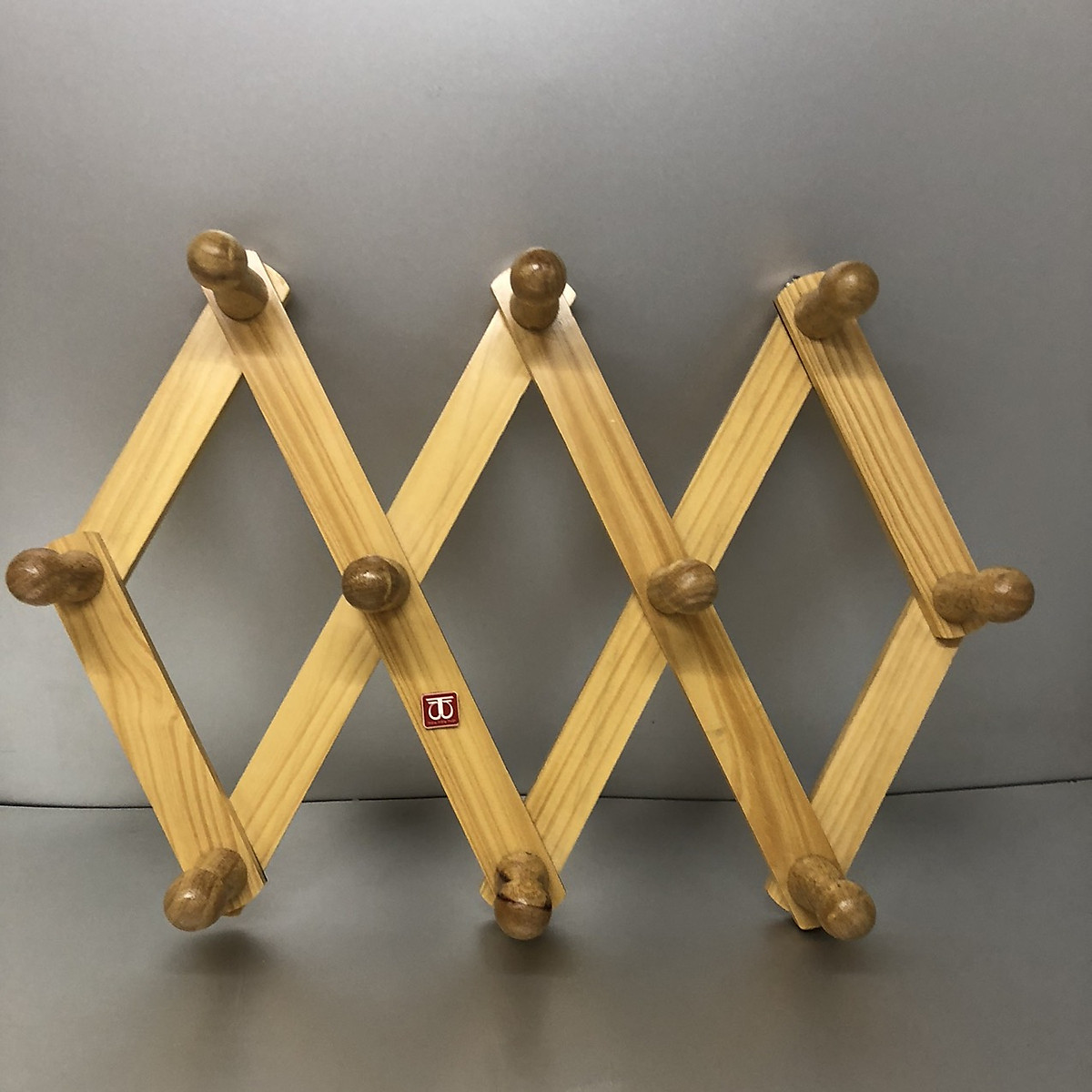 Móc Quần Áo Gỗ Cao Su cỡ to kích thước gấp xếp dài; 50 có thể kéo dài 85cm Cao 33 cm Sau 9cm KH76558