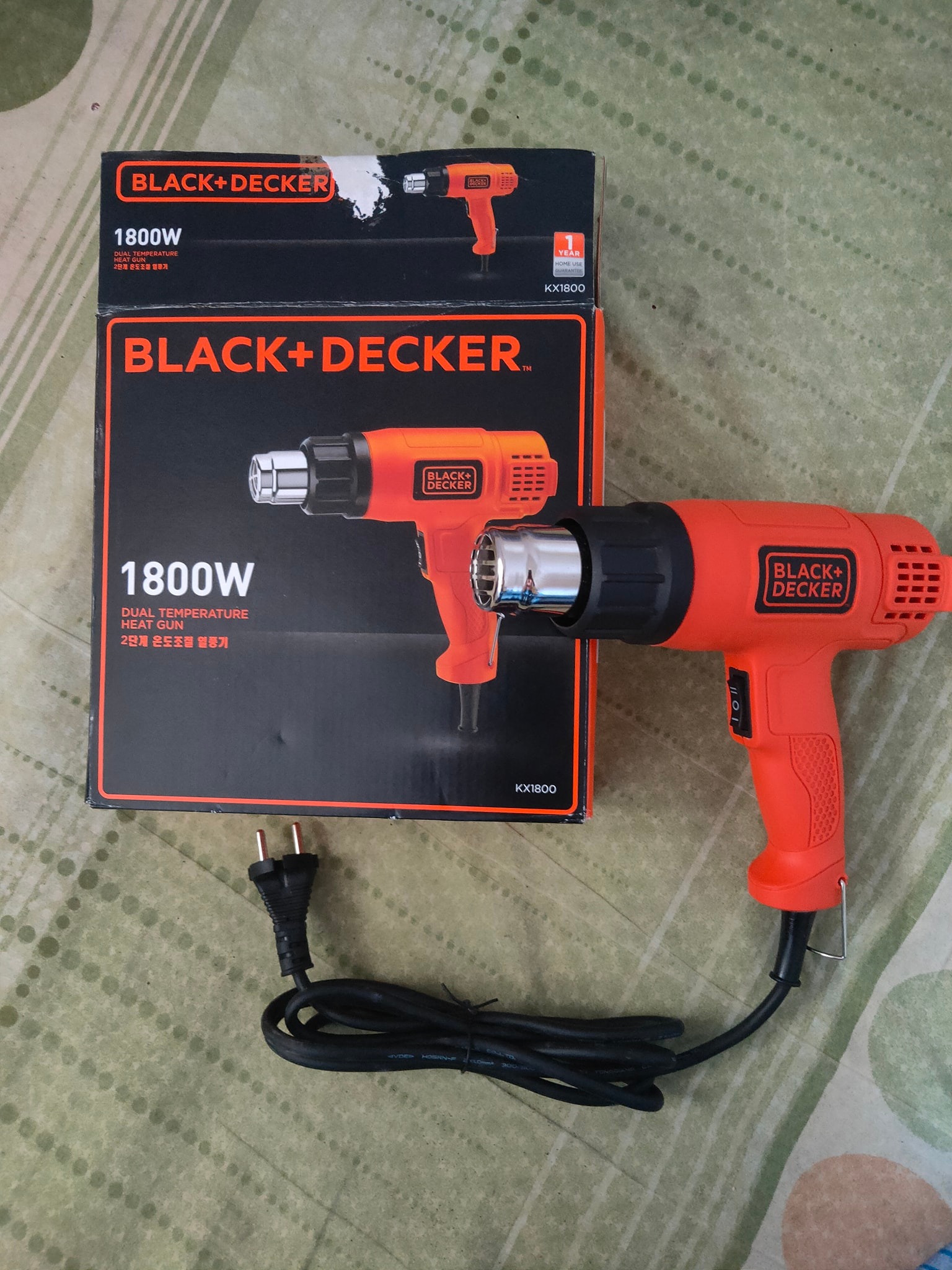 Máy thổi hơi nóng 1800w BLACK &amp; DECKER KX1800- Hàng chính hãng