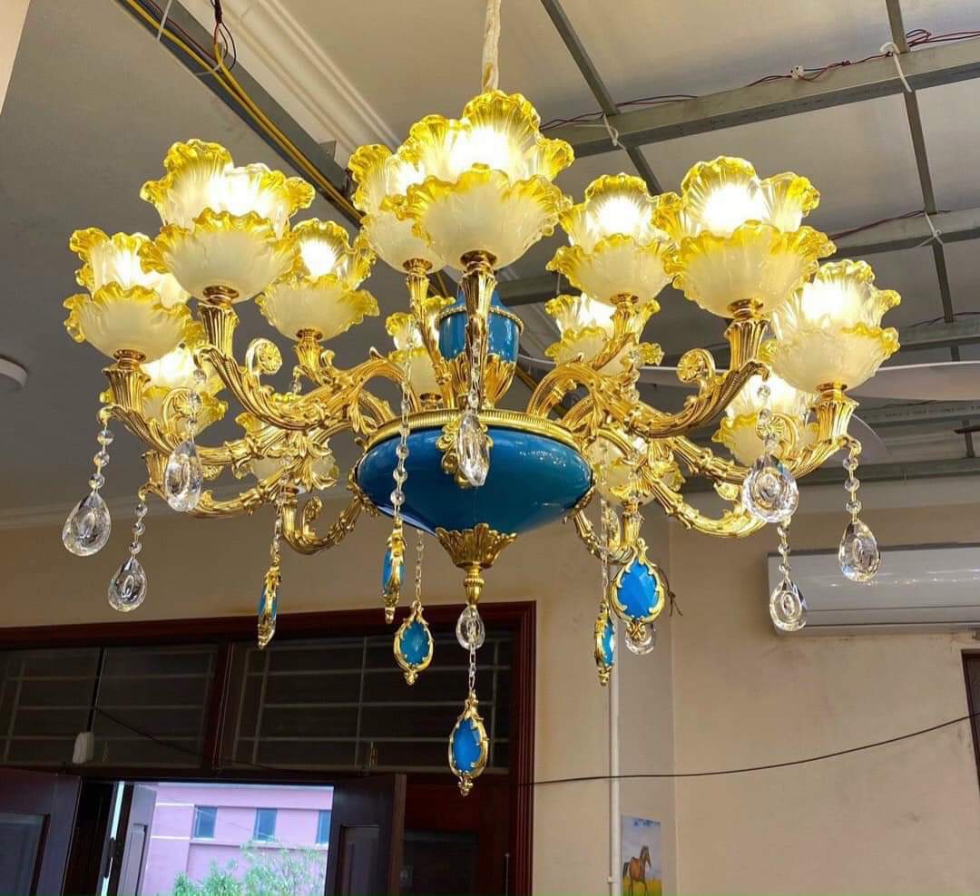 Đèn Chùm Treo Trần Pha Lê Cao Cấp Chao Đá 15 Tay Trang Trí Phòng Khách Tặng Kèm Bóng Led