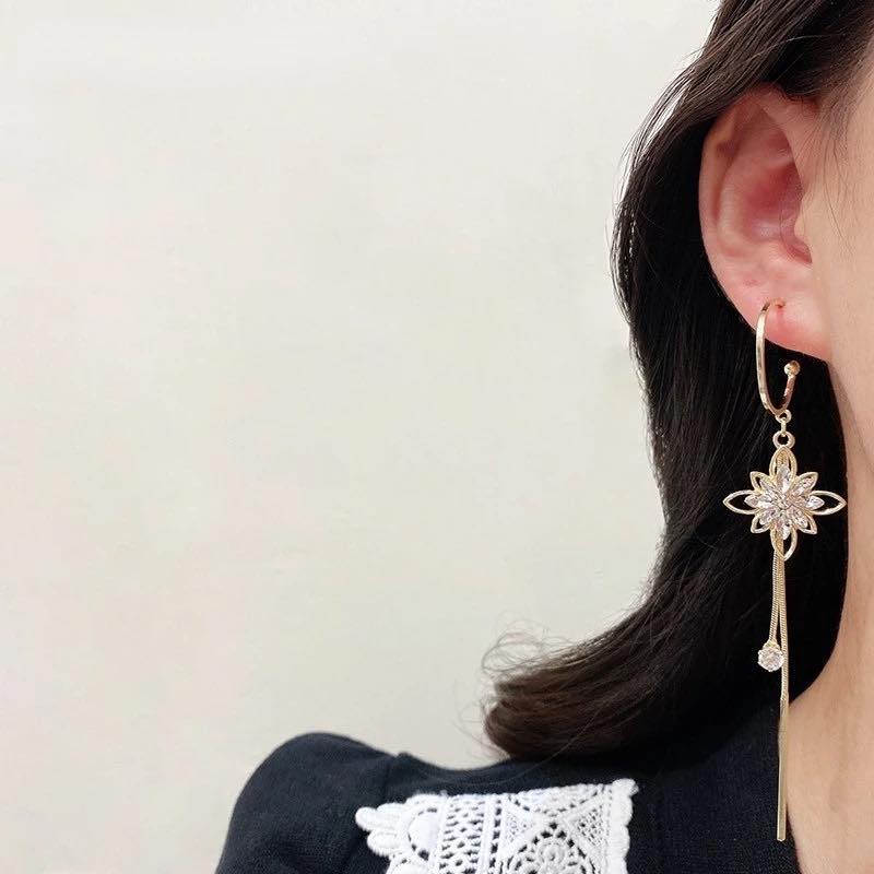 Earrings đeo tai hình hoa dáng dài cho nữ