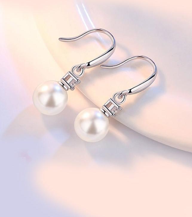 Bông tai ngọc tòng ten đá zircon BHBT78