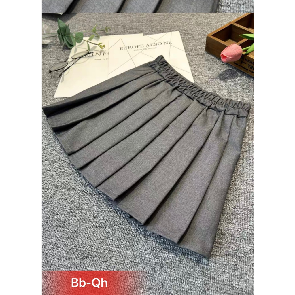 Chân váy xếp ly cho bé gái màu đen phối đồ hiphop năng động size 12-60kg mẫu mới