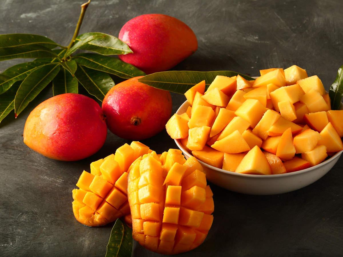 Ly nến thơm tinh dầu Bolsius Exotic Mango 105g QT024334 - hương xoài rừng, nến trang trí, thơm phòng, thư giãn, Hỗ trợ khử mùi