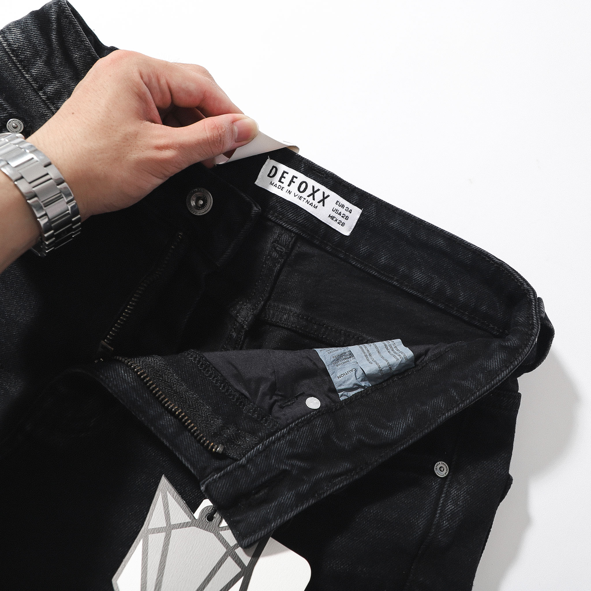 Quần short jeans nam wash rách nhẹ 2 màu | LA STORE MENSWEAR
