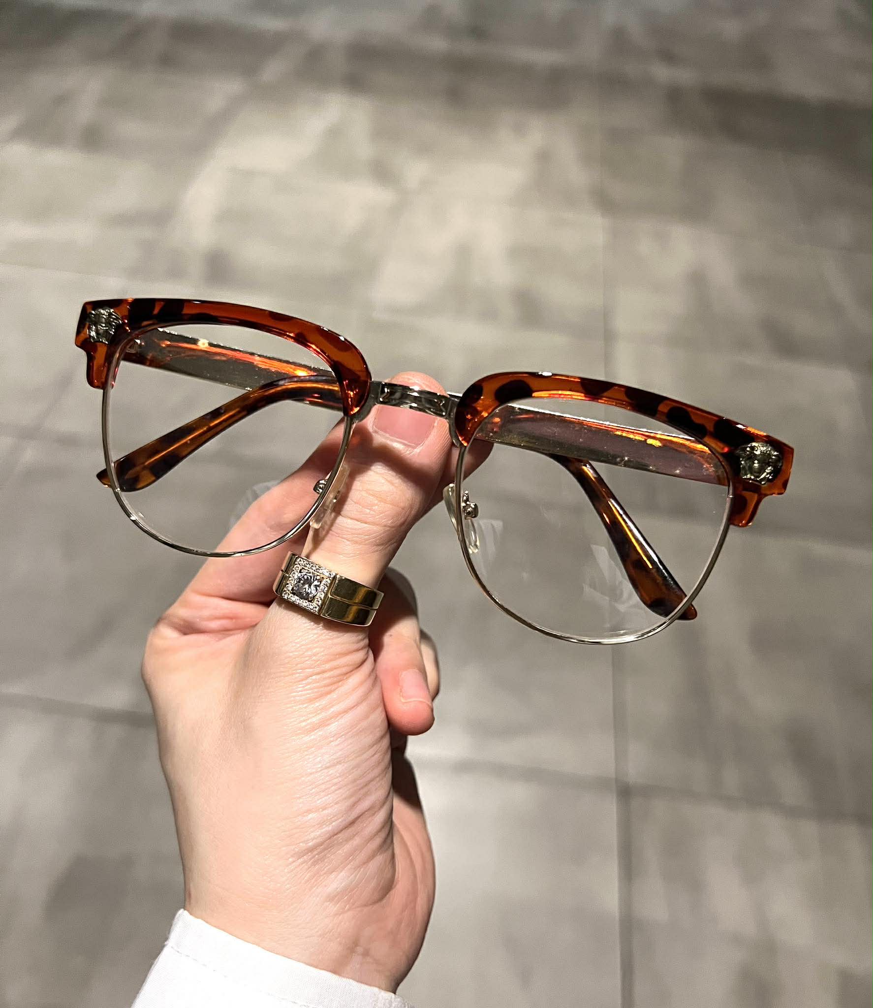 Kính thời trang Mắt tròn nửa viền form to viền dày kim loại cao cấp