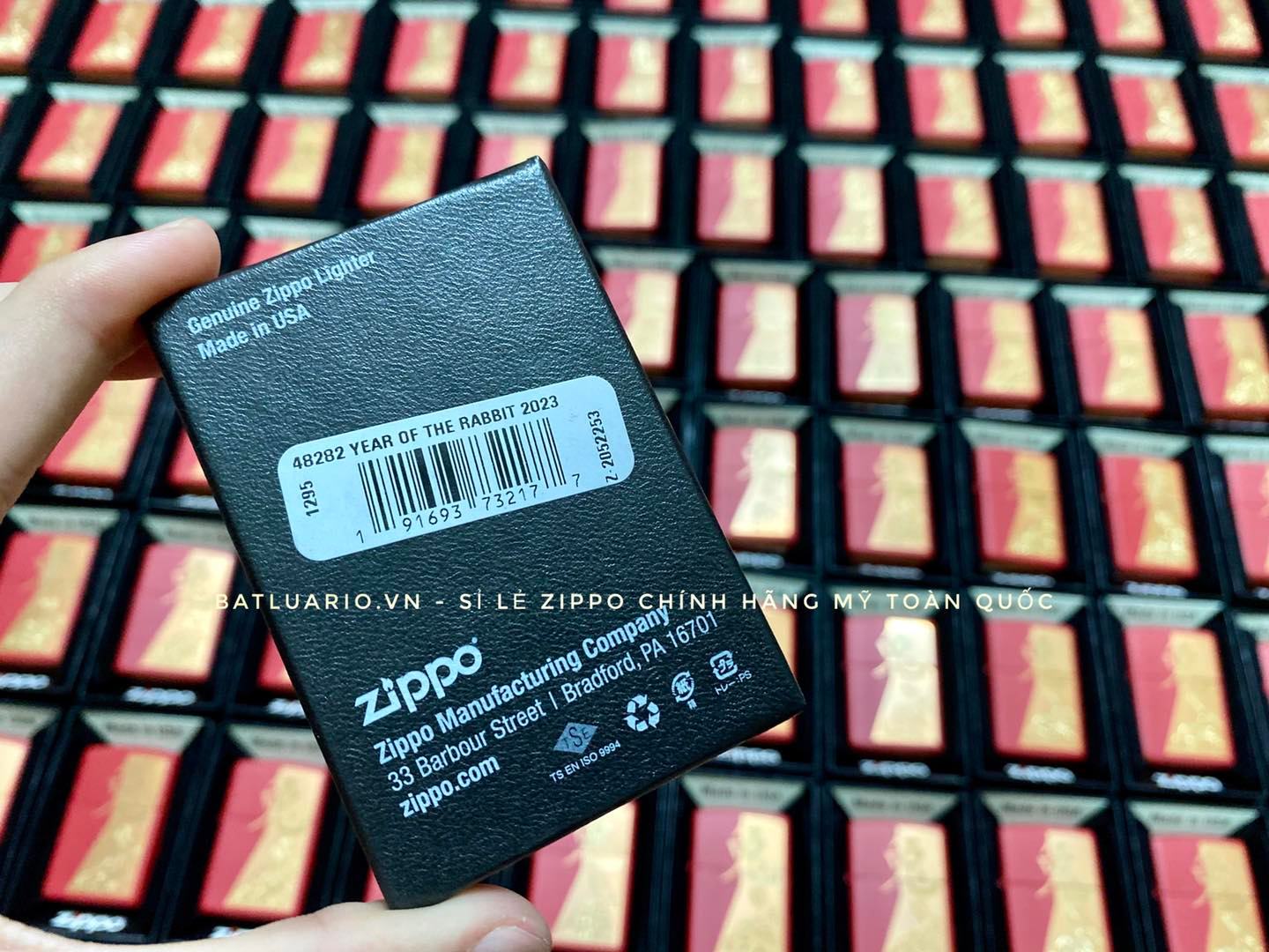 Bật Lửa Zippo 48282 – Zippo Year of the Rabbit Red Matte