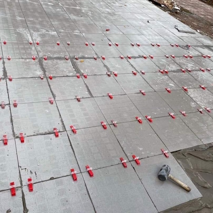 Bịch 320 cái ke cân bằng ốp gạch màu trắng, ke rút nhựa ốp lát gạch nền tường