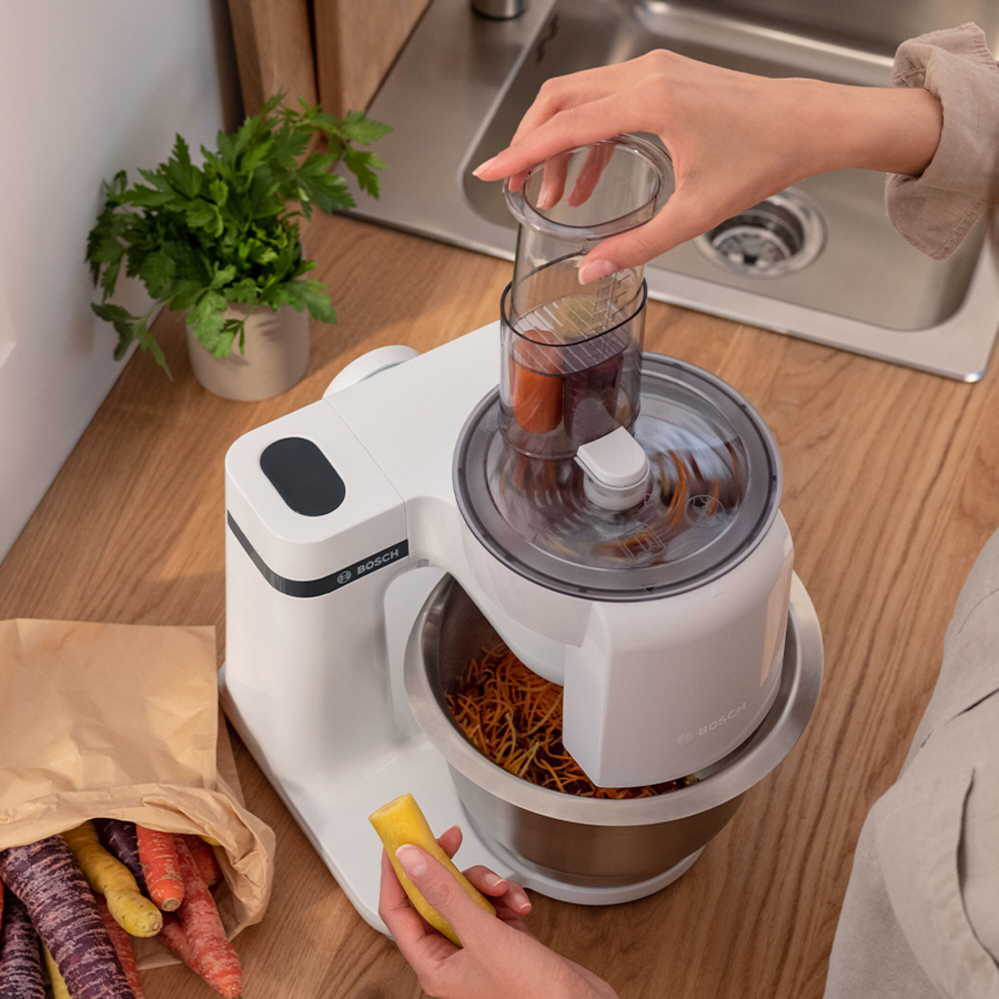 Máy xay trộn đa năng Bosch MUMS2EW20 - Series 2 700W 3.8L 4 tốc độ - Hàng chính hãng