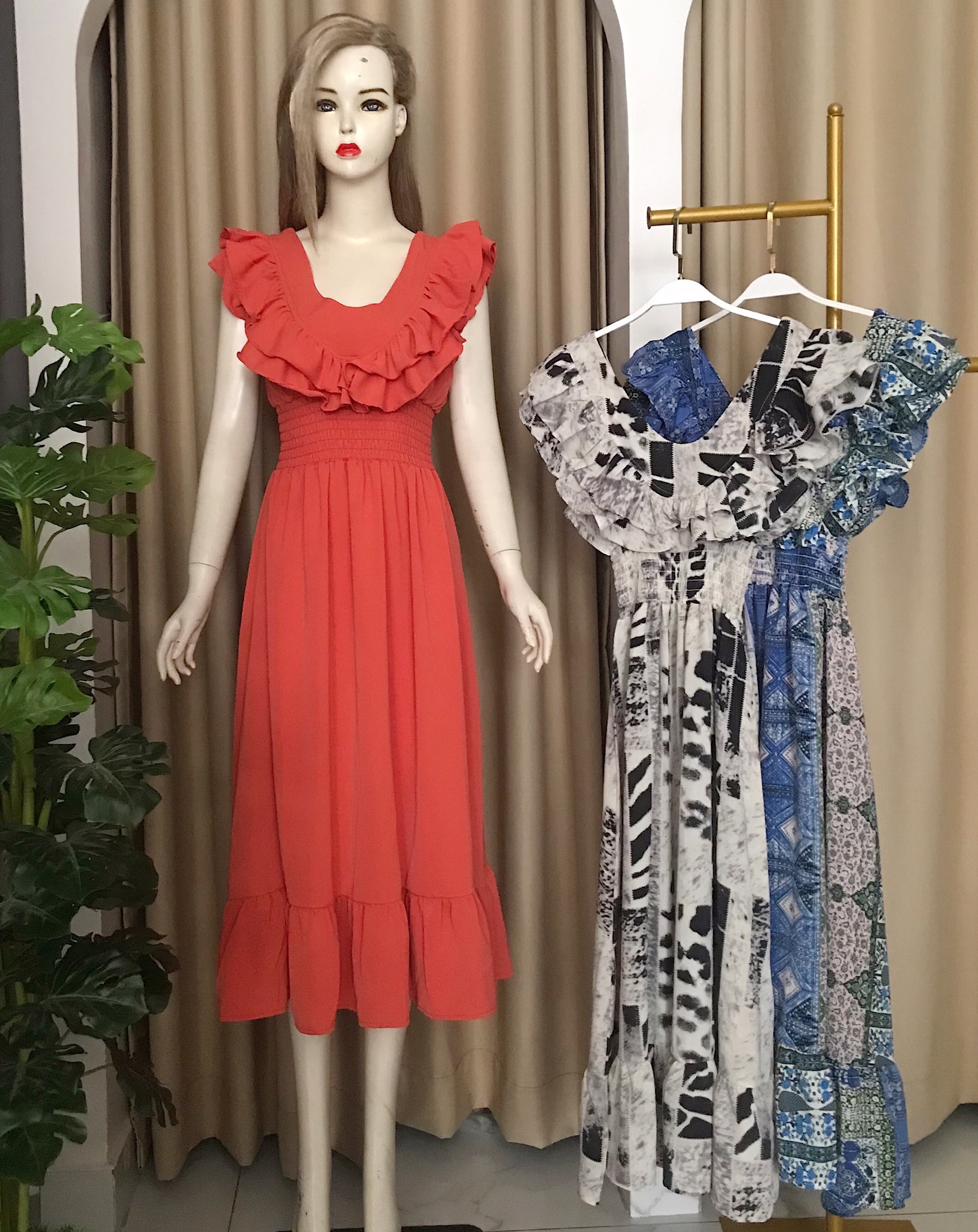 Váy đầm lụa cổ tim tay bèo,váy đầm nữ dài qua gối, váy đầm nữ thiết kế cao cấp, váy đầm nữ sang chảnh, váy đầm nữ thời trang V026