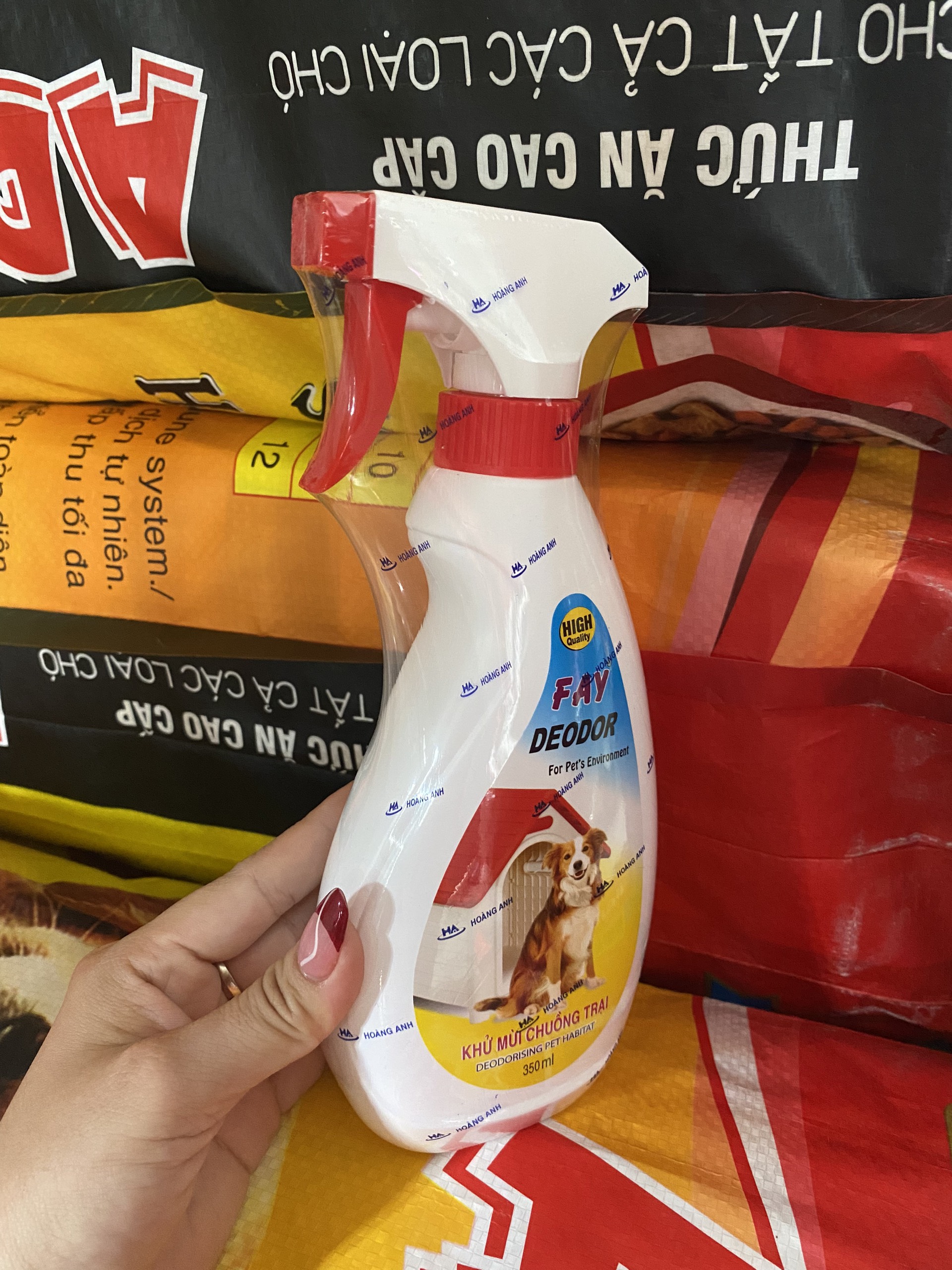 Xịt Khử Mùi Chuồng Trại Fay Deodor 350ml khử mùi, vệ sinh chuồng trại Chó, mèo