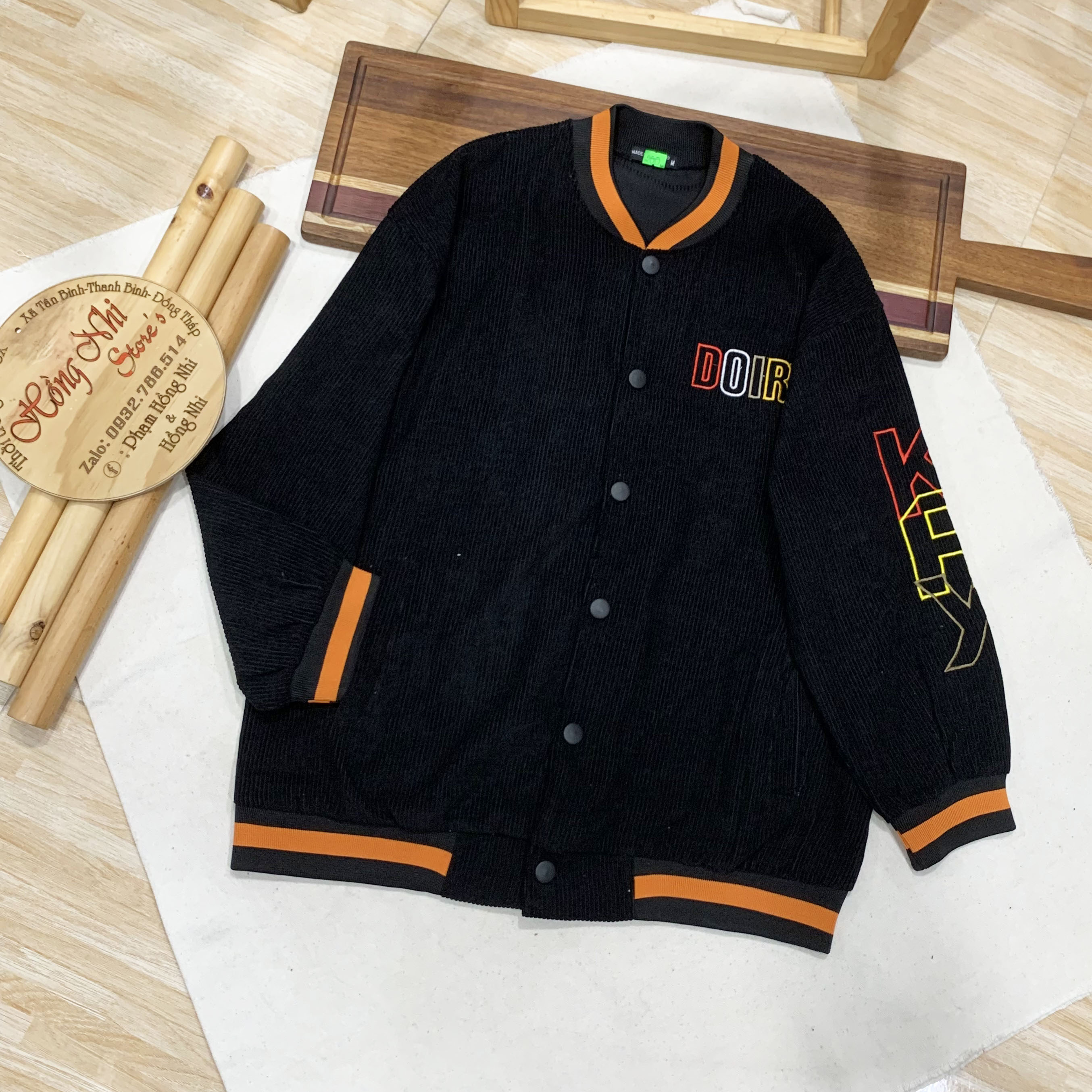 Áo Khoác Bomber Nhung Tăm Thêu DOIRSK Dáng Rộng Nam Nữ Ulzzang Unisex - MM