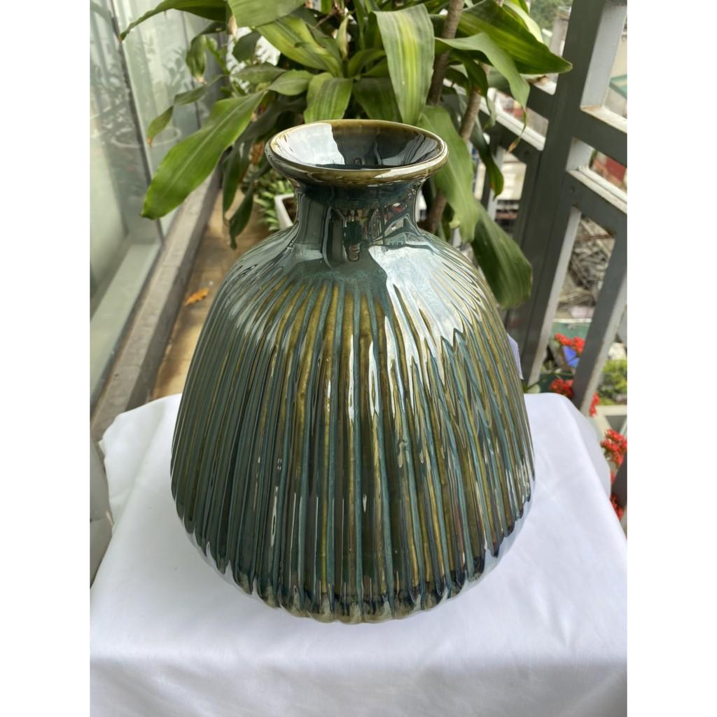 BÌNH HOA BÁT TRÀNG DÁNG LÁ DỨA ĐỘC ĐÁO TRANG TRÍ NHÀ CỬA