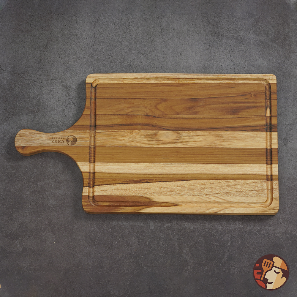 Thớt gỗ Teak Chef Studio cao cấp hình chữ nhật có rãnh và tay cầm, dùng cho cắt thái và trang trí