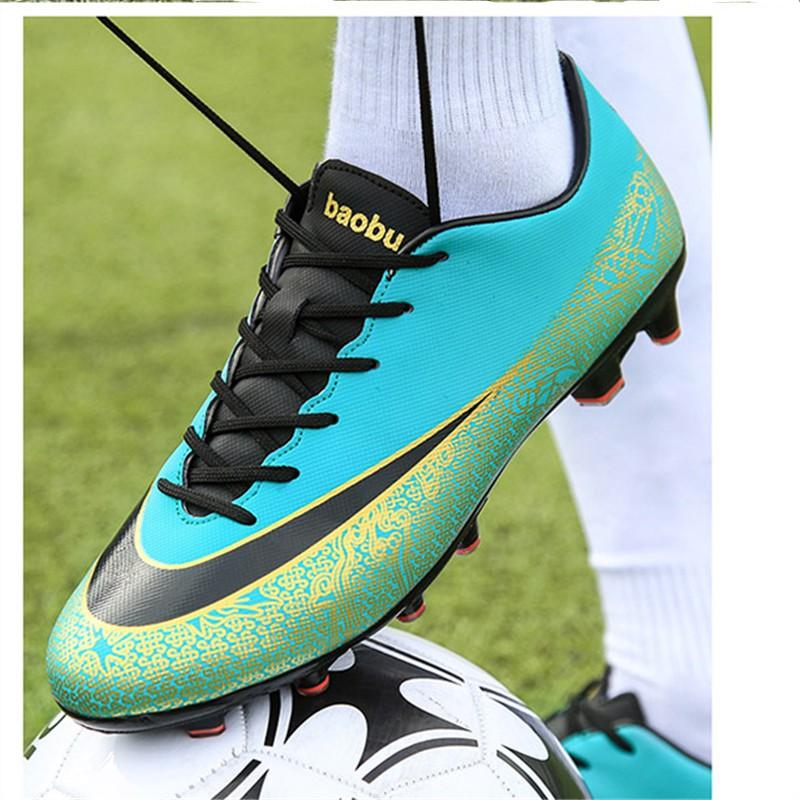 Giày đá bóng chống trượt cho người lớn và trẻ em