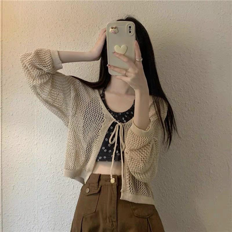 Set áo choàng cardigan lưới + áo yếm hoa nhí ulzzang