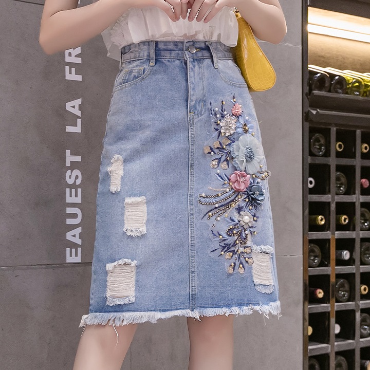 Chân váy jean ngang gối đính hoa 09, Chân váy thiết kế cao cấp, vải jean dày C020