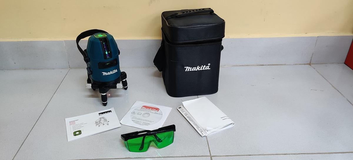 MÁY CÂN MỰC LASER TIA XANH 515NM PIN MAKITA SK10GD - HÀNG CHÍNH HÃNG