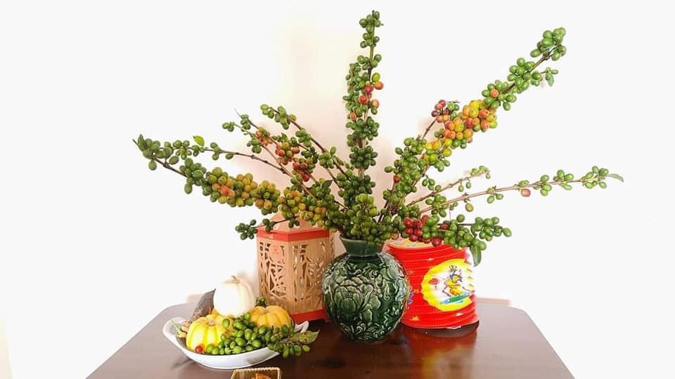 Bình Hoa Lọ Hoa Phù Dung Vân Nổi - Gốm Sứ Bát Tràng - Decor Trang Trí Nội Thất