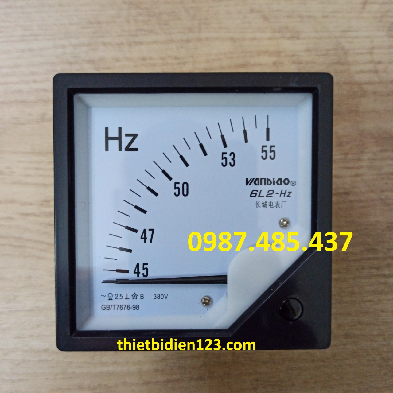 Đồng hồ đo tần số HZ 220V 380V ( 45-55HZ)