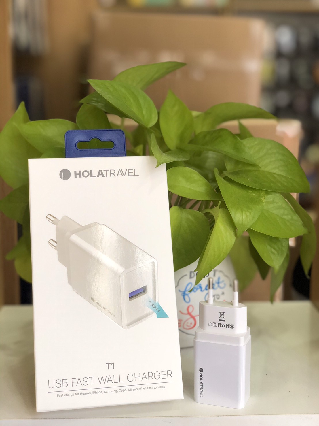 Adapter HOLATravel T1 - USB 18W - Hàng chính hãng