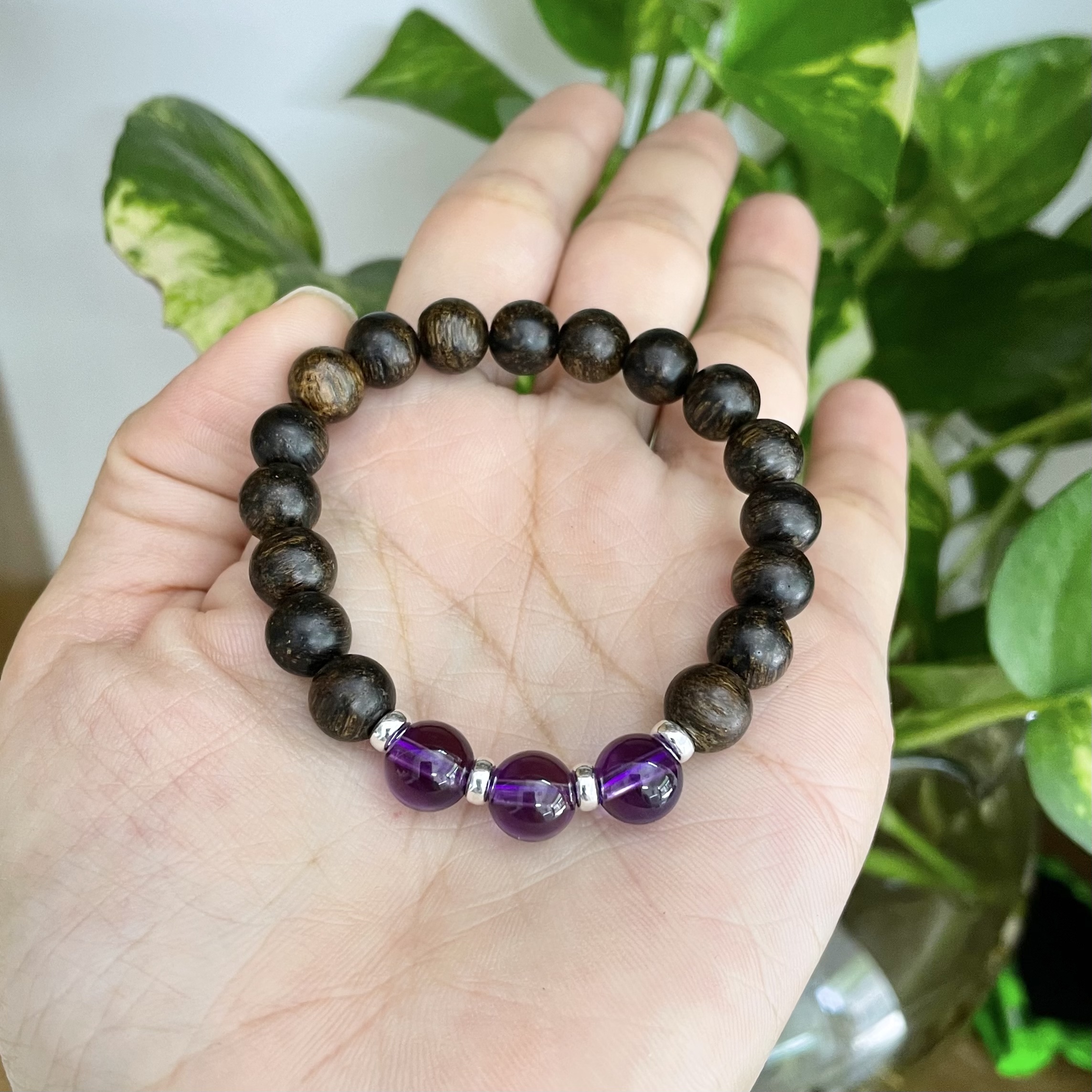 Vòng trầm gió Indo chìm 8 ly phối đá