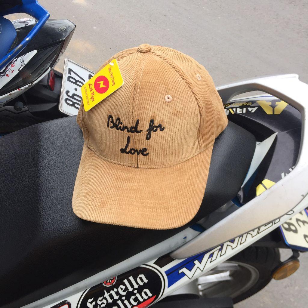 Nón Kết Nhung Blind For Love Cao cấp