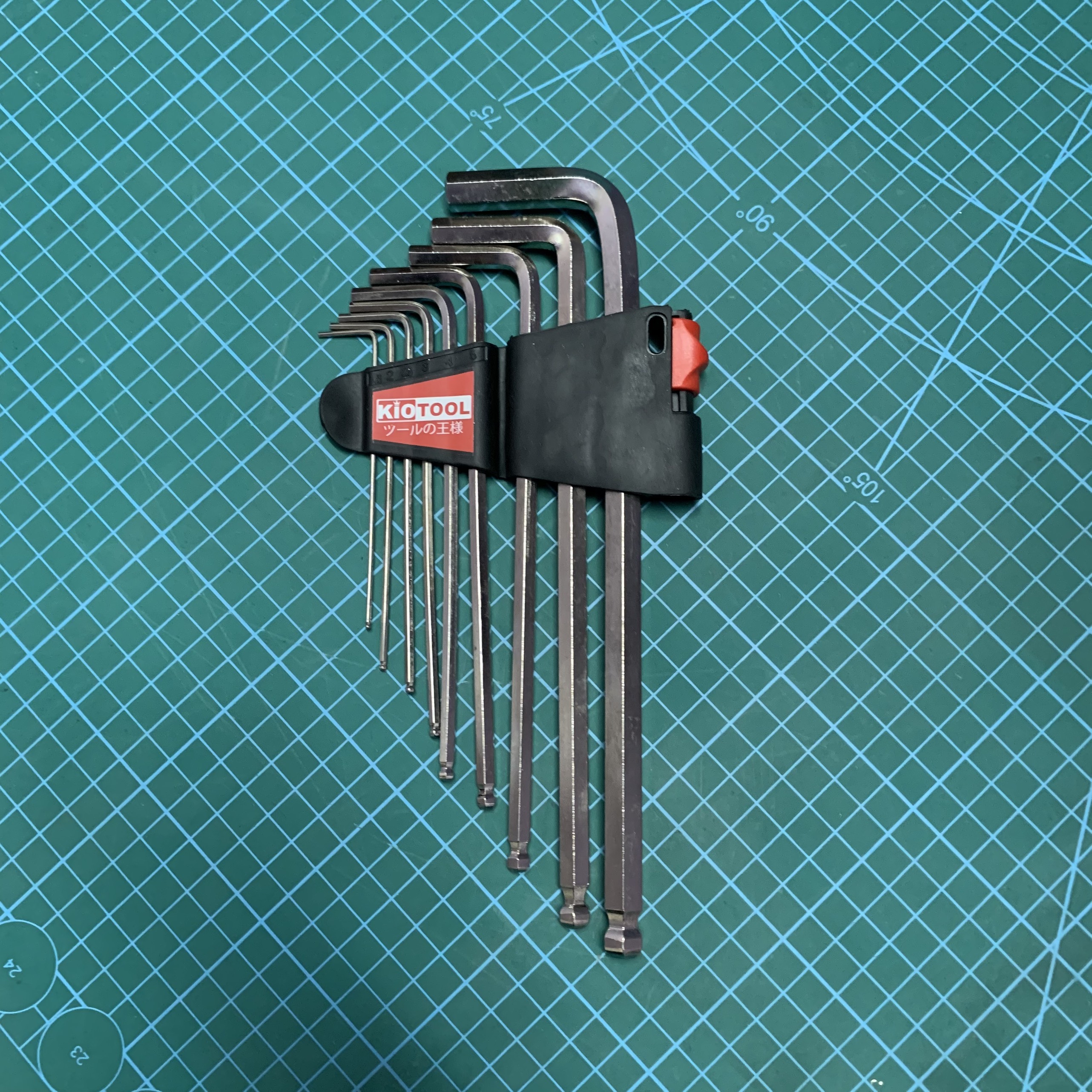 Bộ lục giác Kiotool 9 chi tiết đầu bi hệ Mét 1.5 -10 mm thép CRV cao cấp