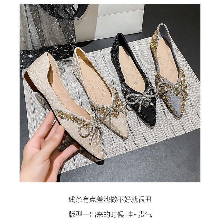 Giày búp bê đế bằng đính đá phong cách Hàn Quốc mới dành cho nữ 2021
