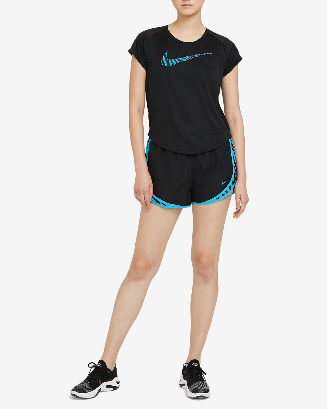 Áo T-shirt nữ Nike CZ9546-010