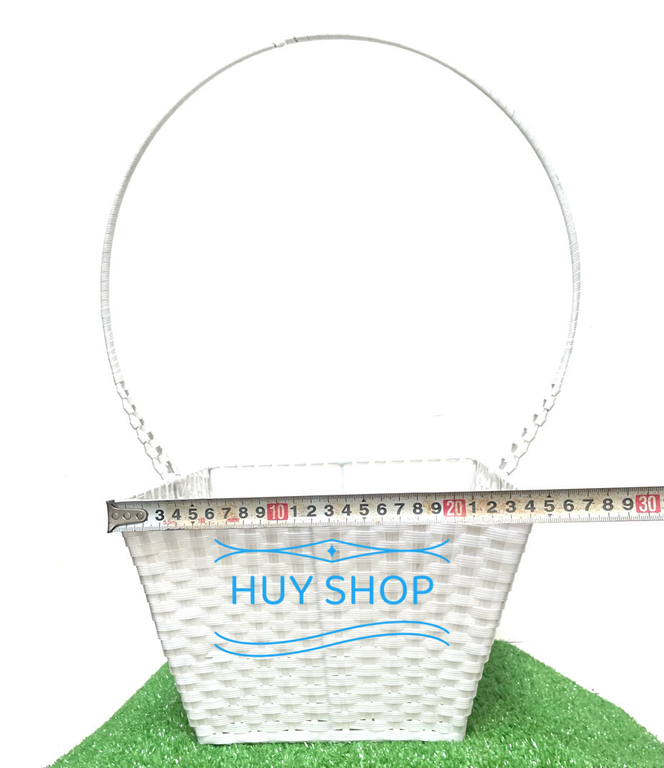 Giỏ Mây VUÔNG số 1  trang trí nhà cửa