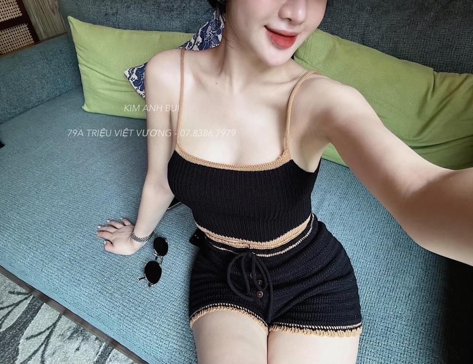 SET ĐI BIỂN, SET 2 MÓN ÁO CROPTOP LEN 2S PHỐI QUẦN ĐÙI CỰC XINH IU