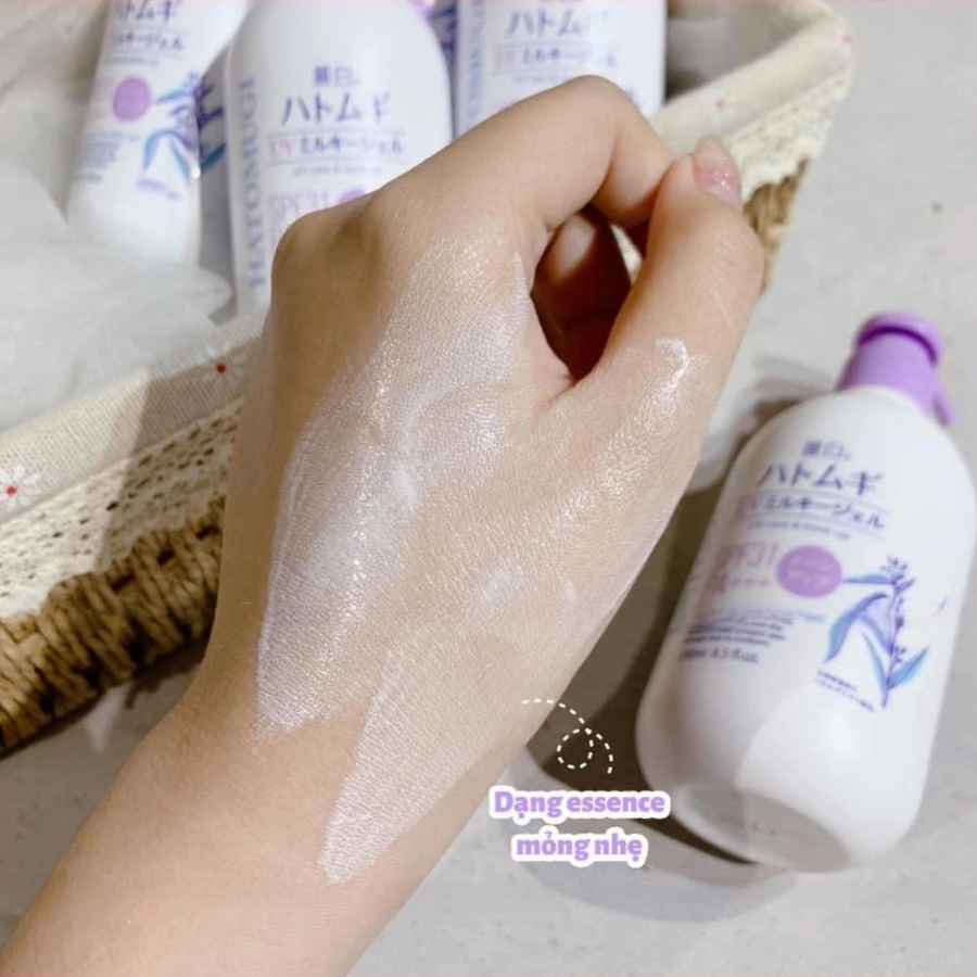 SỮA DƯỠNG THỂ CHỐNG NẮNG NÂNG TONE VÀ DƯỠNG ẨM DA HATOMUGI SPF31 PA+++ 250ml