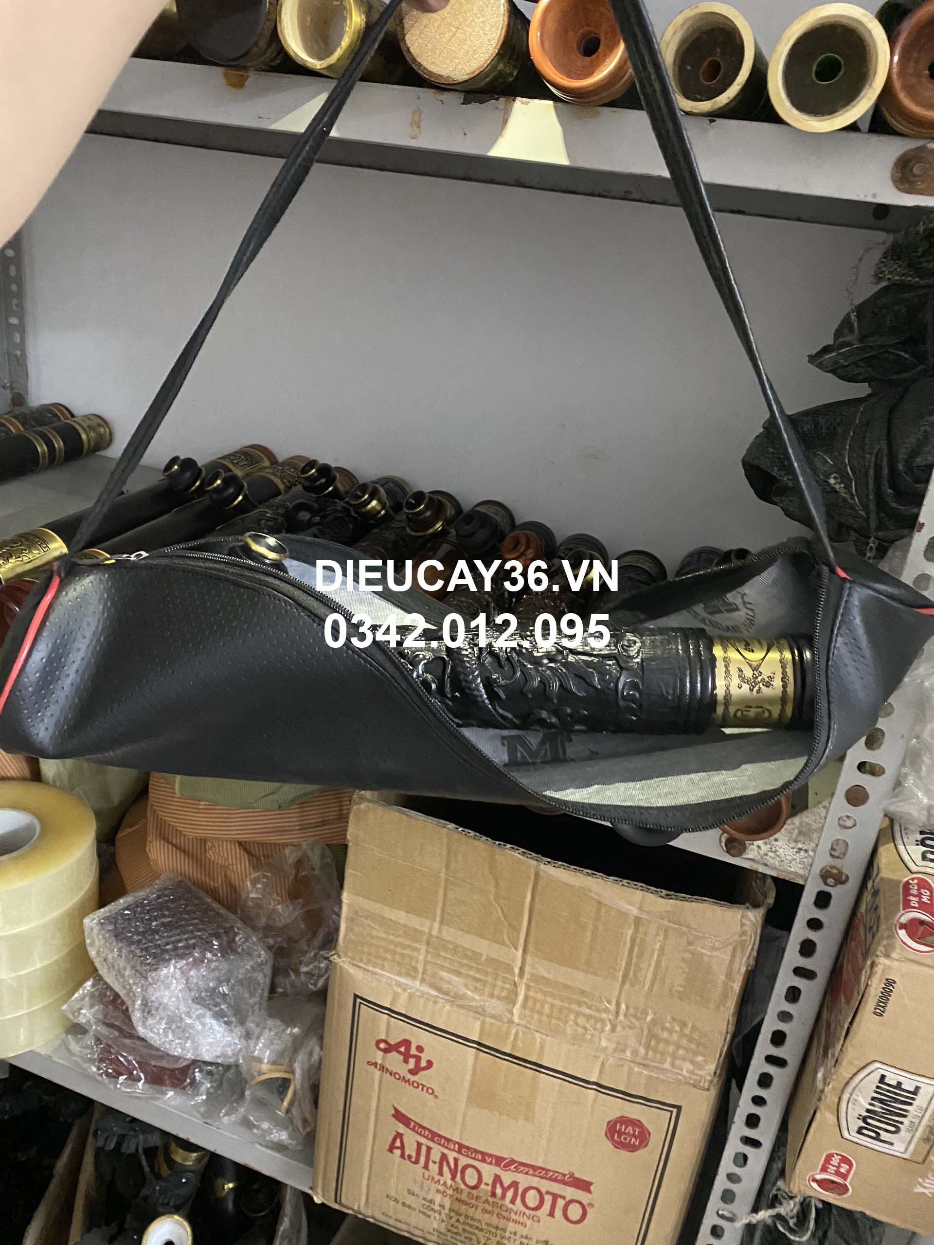 Điếu Cày Gỗ Mun Đen Mini 40Cm Rút 60cm Chống Đổ Nước Khắc Rồng