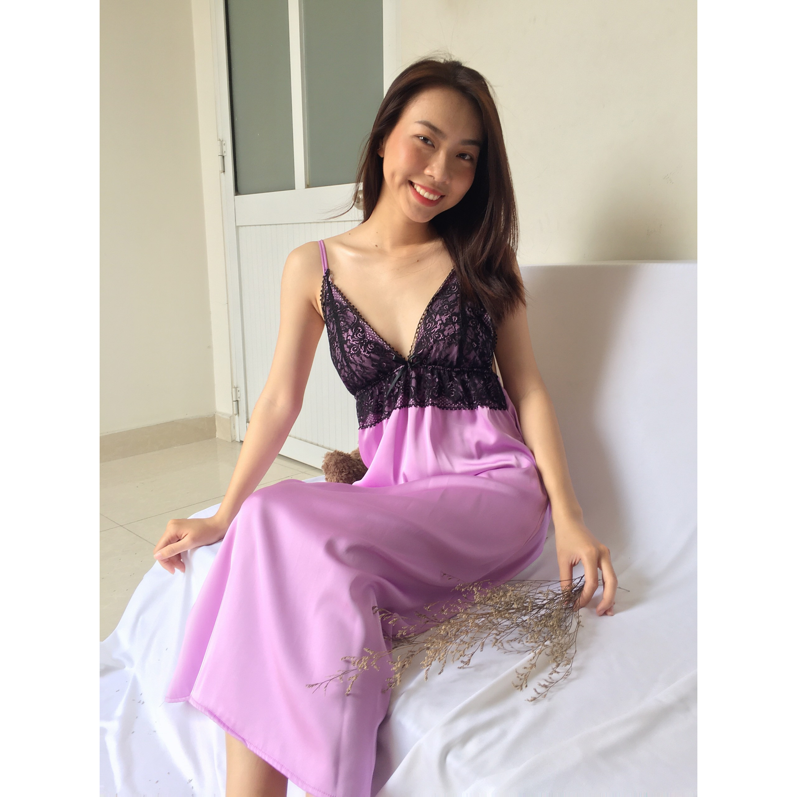 [HATU SLEEPWEAR] Váy ngủ lụa hai dây phối ren-Màu tím