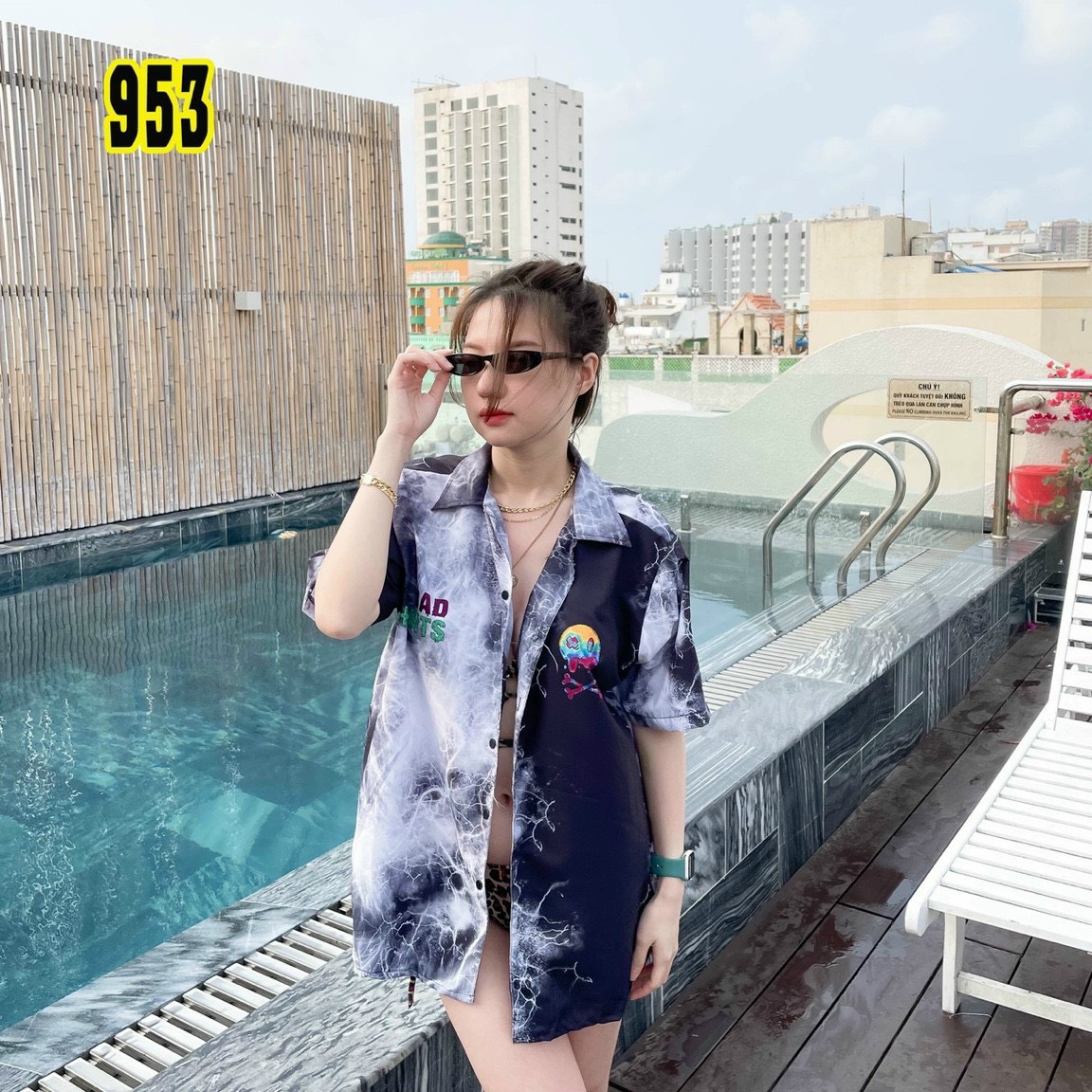 Áo sơ mi nữ form rộng ngắn tay thời trang họa tiết loang màu nổi bật cá tính chất lụa mềm mát mịn