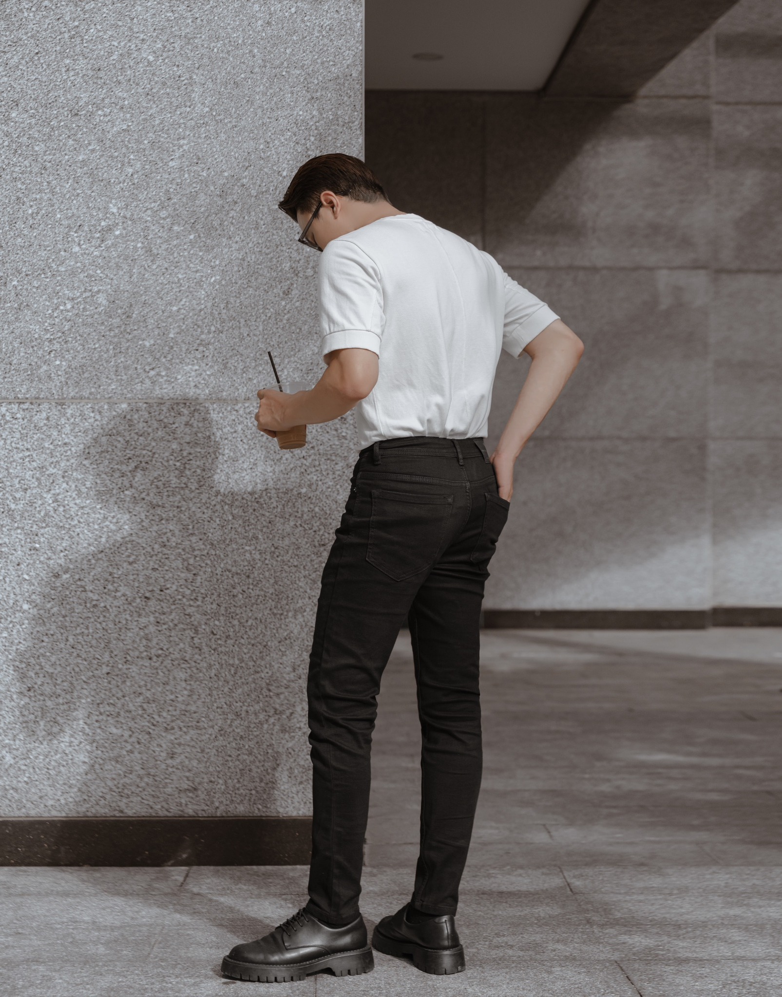 Quần Jean nam Routine màu đen form slimfit có độ co giãn 10F20DPA102CR2