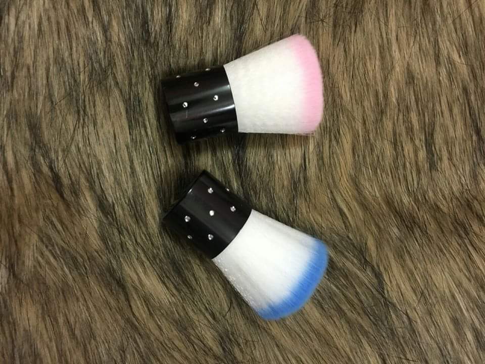 Chổi phủi bụi nail cán dài và cán ngắn