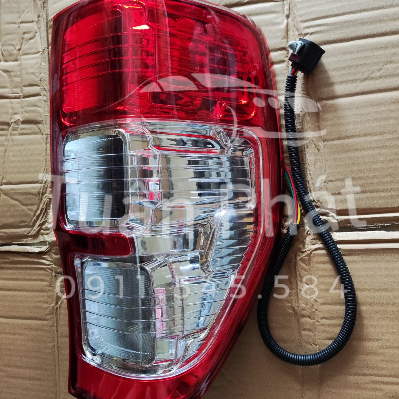 Đèn Hậu Ford Ranger 2012-2019 XL, XLS, XLT