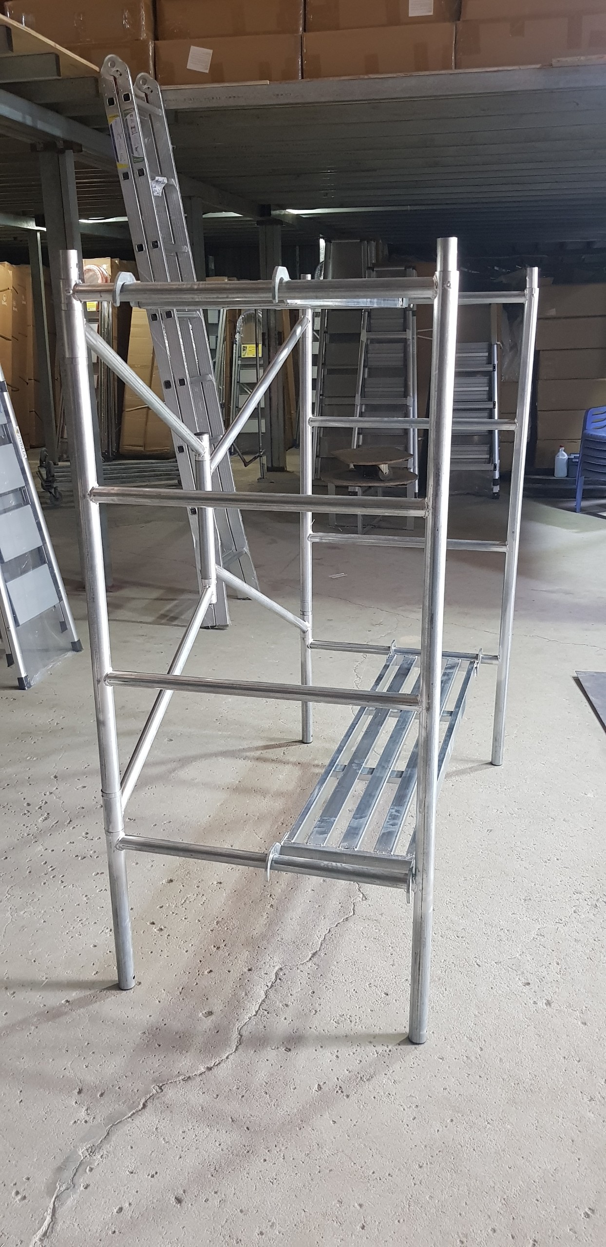 Giàn giáo công trình gấp gọn đa năng - Tải trọng 250kg