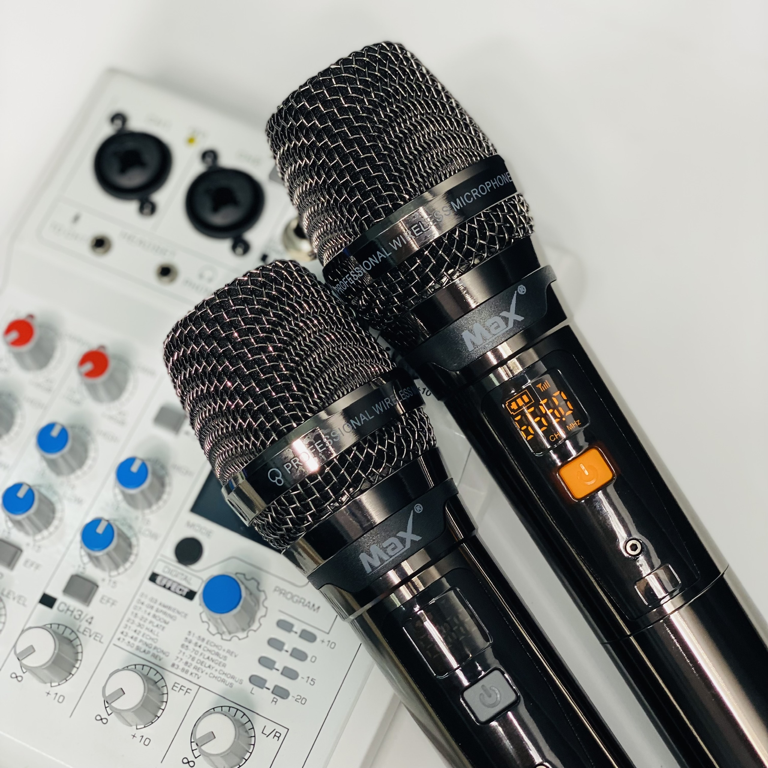 Combo Mixer Thu Âm Livestream Karaoke Mixer E4 và Micro AK90 Chính Hãng Giá Tốt -  Bảo Hành 12 Tháng Hàng Chính Hãng